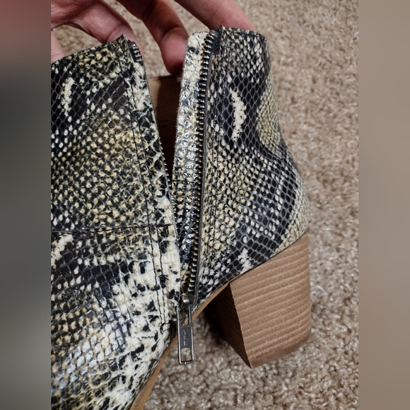 Madewell Snake Embossed Ankle Boots 8.5 - Picture 12 of 14